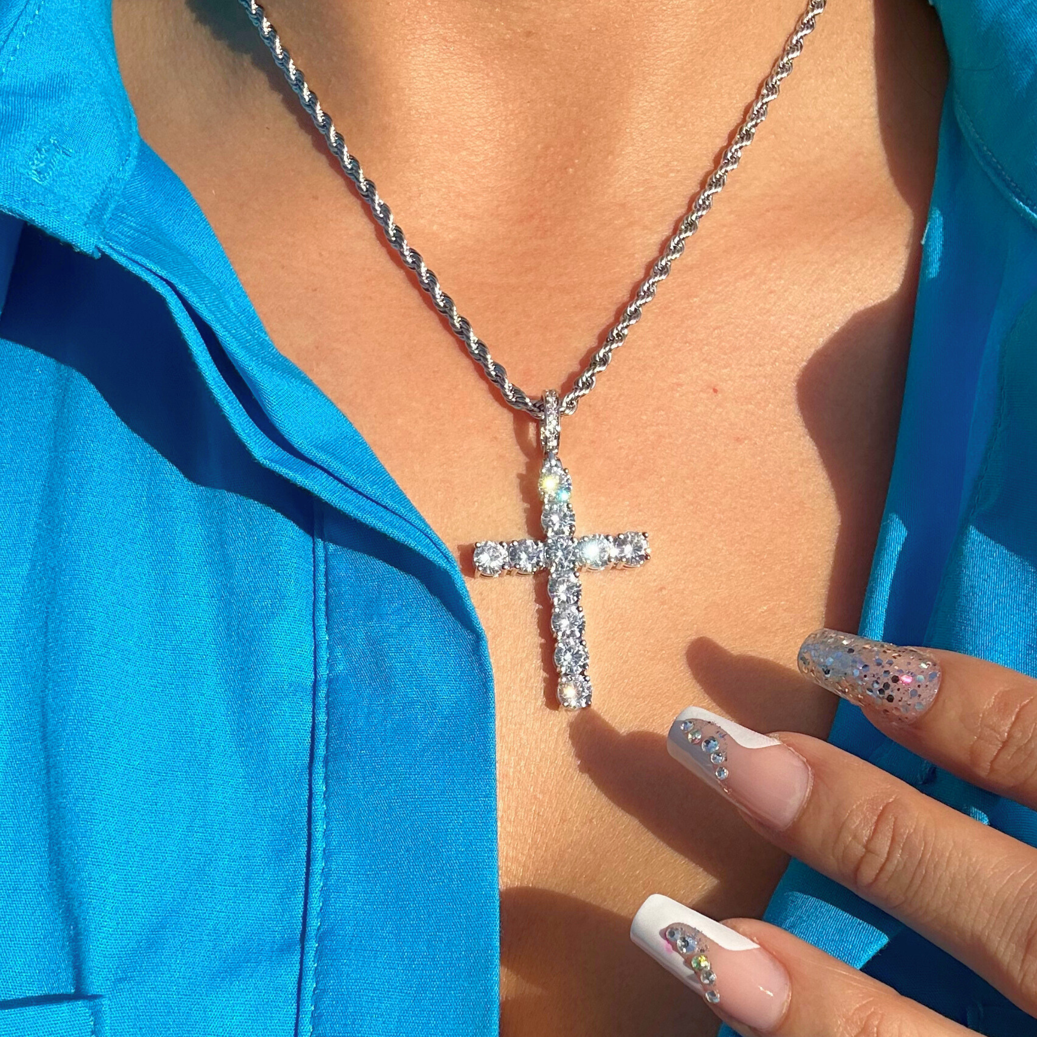 Iced Cross Pendant Necklace - ZAYAH Iced Cross Pendant Necklace - ZAYAH