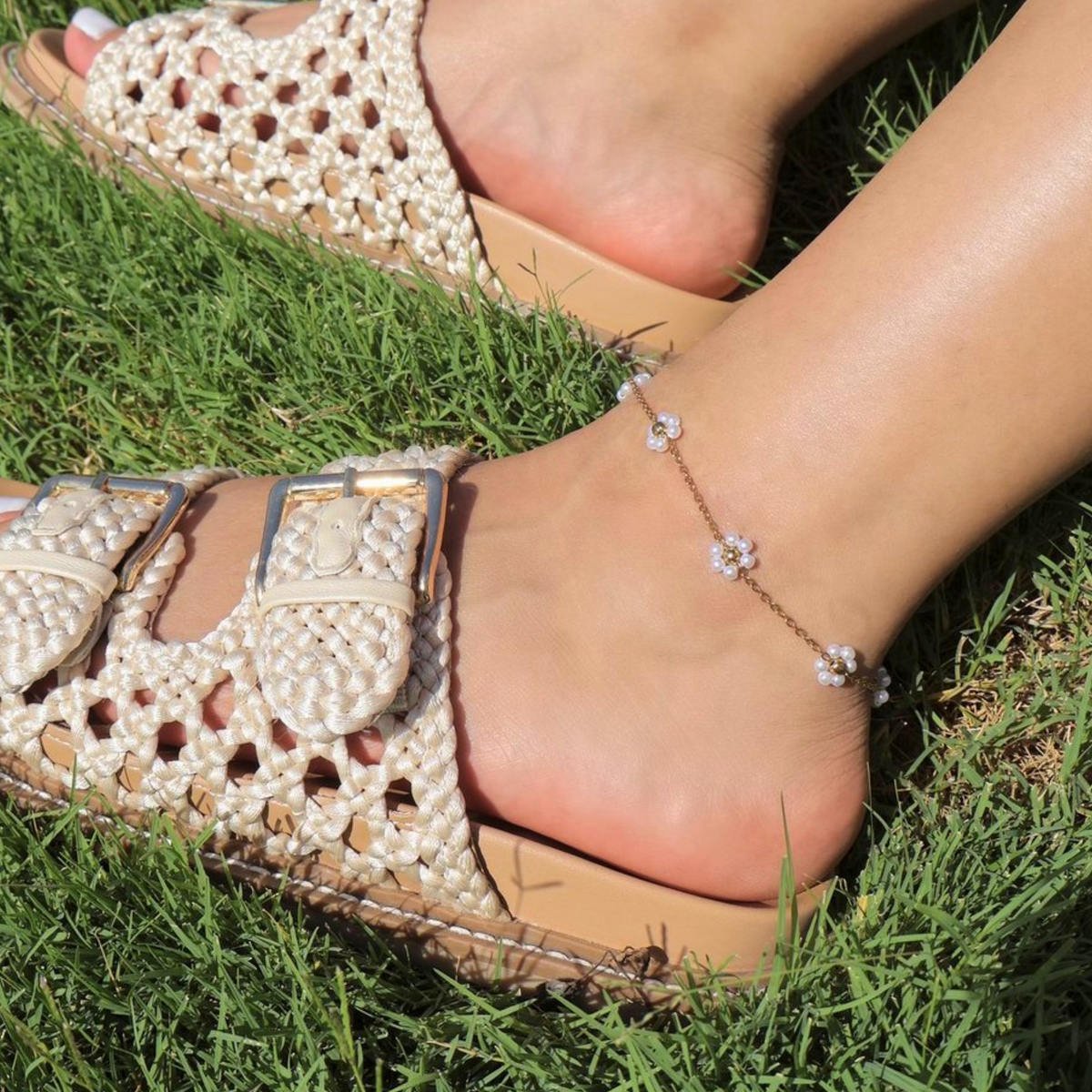 Daisy Chain Anklet