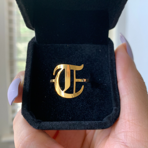 Initial Ring Gold